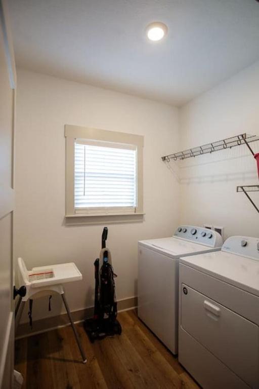 Coral Reef - Brand New Build, Pet Friendly, Private Pool! Sleeps 9! Villa Panama City Beach Ngoại thất bức ảnh